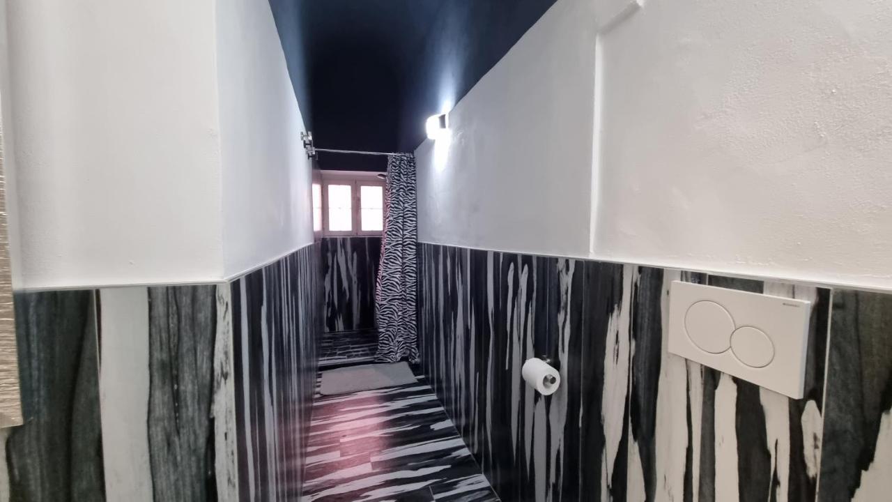 קאפוליברי Diaboliko Apartment מראה חיצוני תמונה